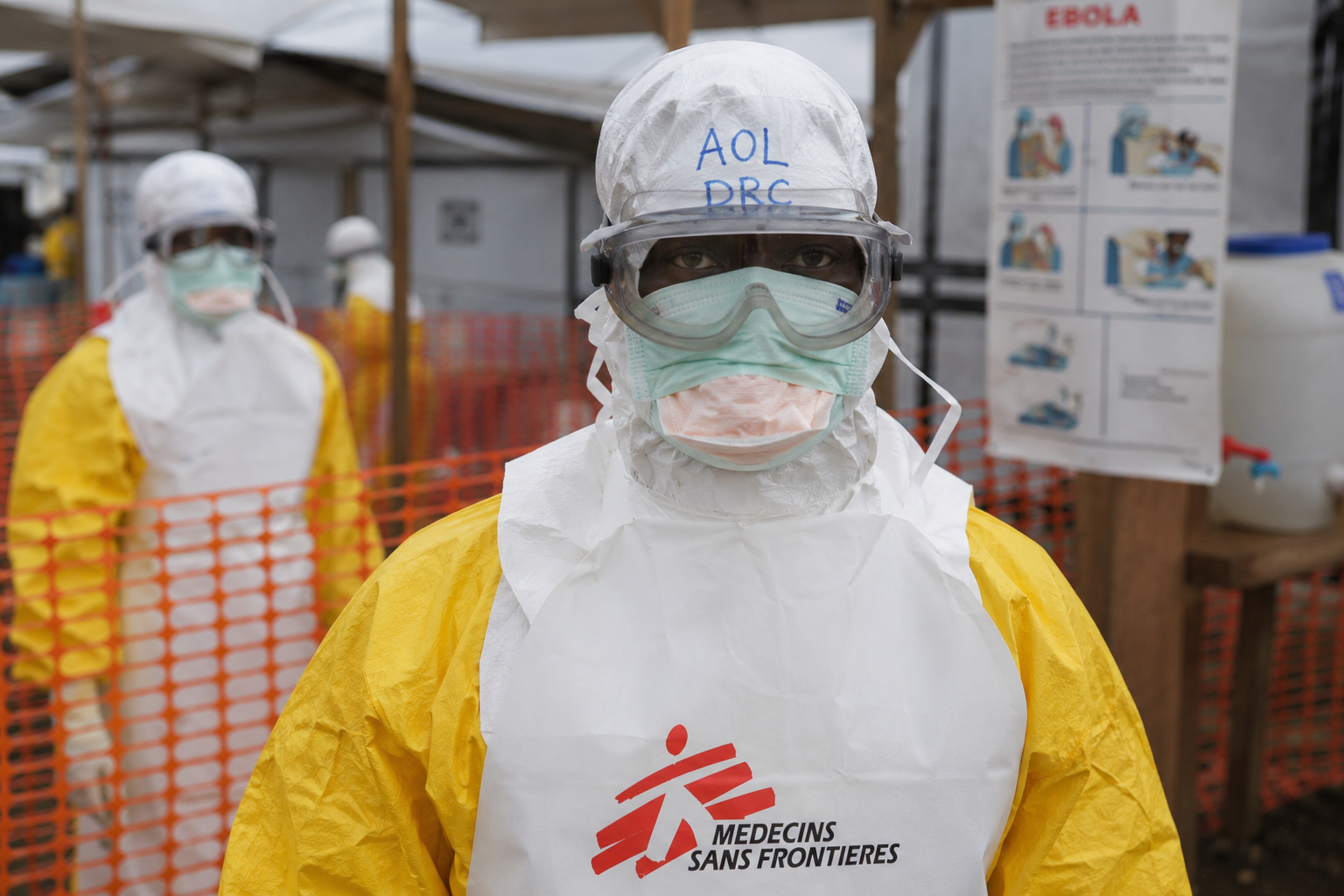 Brote de ébola deja 43 muertos y más de 263 casos confirmados en RDC y Uganda