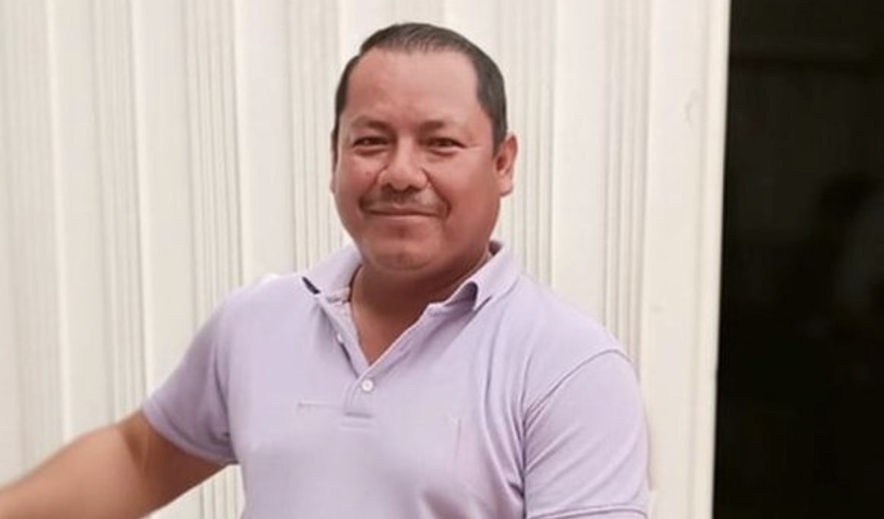 Alcalde de Ahuatlán sufre volcadura: muere funcionaria y reportan heridos 
