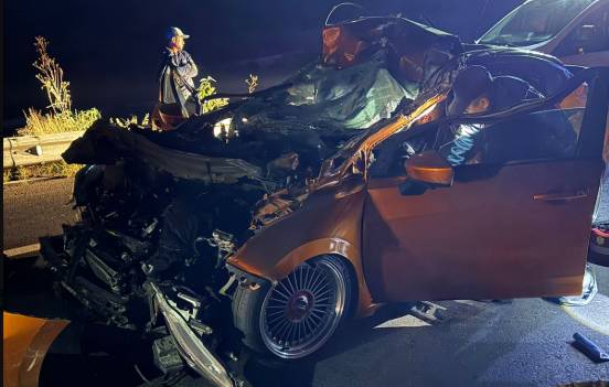 Choque en la Vía Atlixcáyotl deja un muerto y un herido grave tras intento de rebase