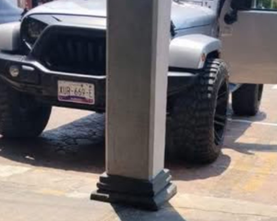 Jeep Wrangler presuntamente de alcalde de Piaxtla genera polémica
