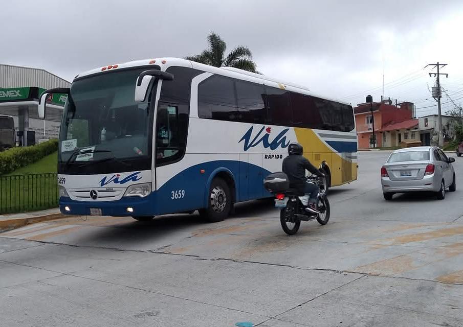 Asaltan en límites de Acajete y Nopalucan autobús de la línea VIA