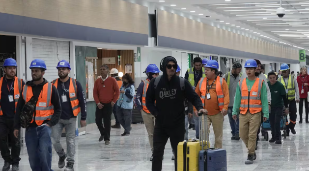 Caos en aeropuertos chilangos