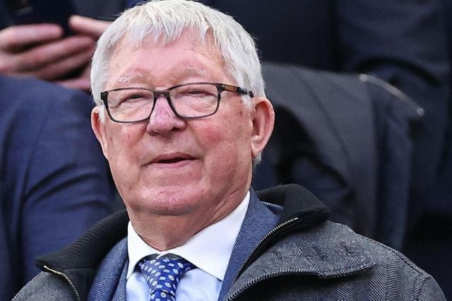 Hospitalizan a Alex Ferguson previo al duelo United vs Liverpool