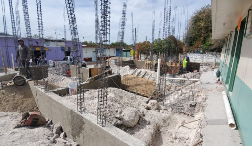 Alza en precios del acero frena crecimiento de la construcción en Tehuacán