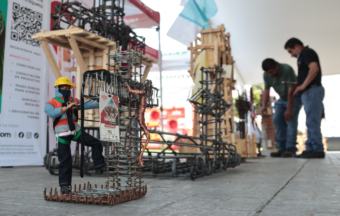 Realizan Concurso de Cruces en el Seminario Palafoxiano de Puebla