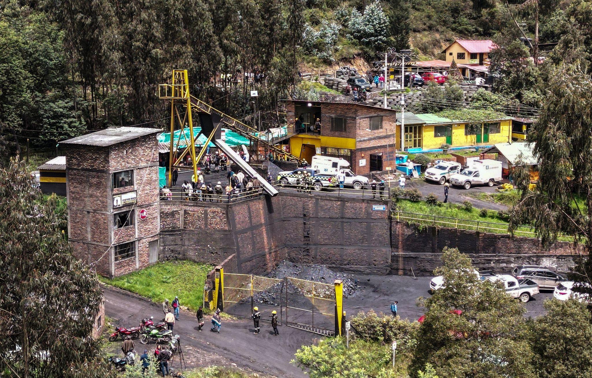 Explosión en mina de carbón deja nueve muertos en Colombia