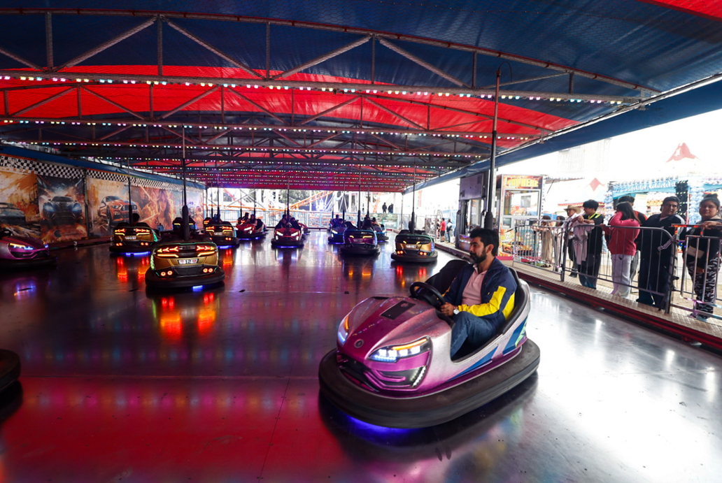 Visitantes aprovechan el último día de la Feria de Puebla