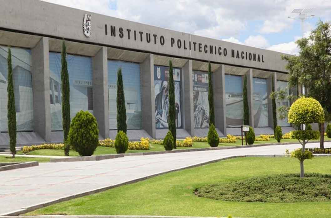 Becarios del IPN en Reino Unido enfrentan crisis por suspensión de apoyos económicos