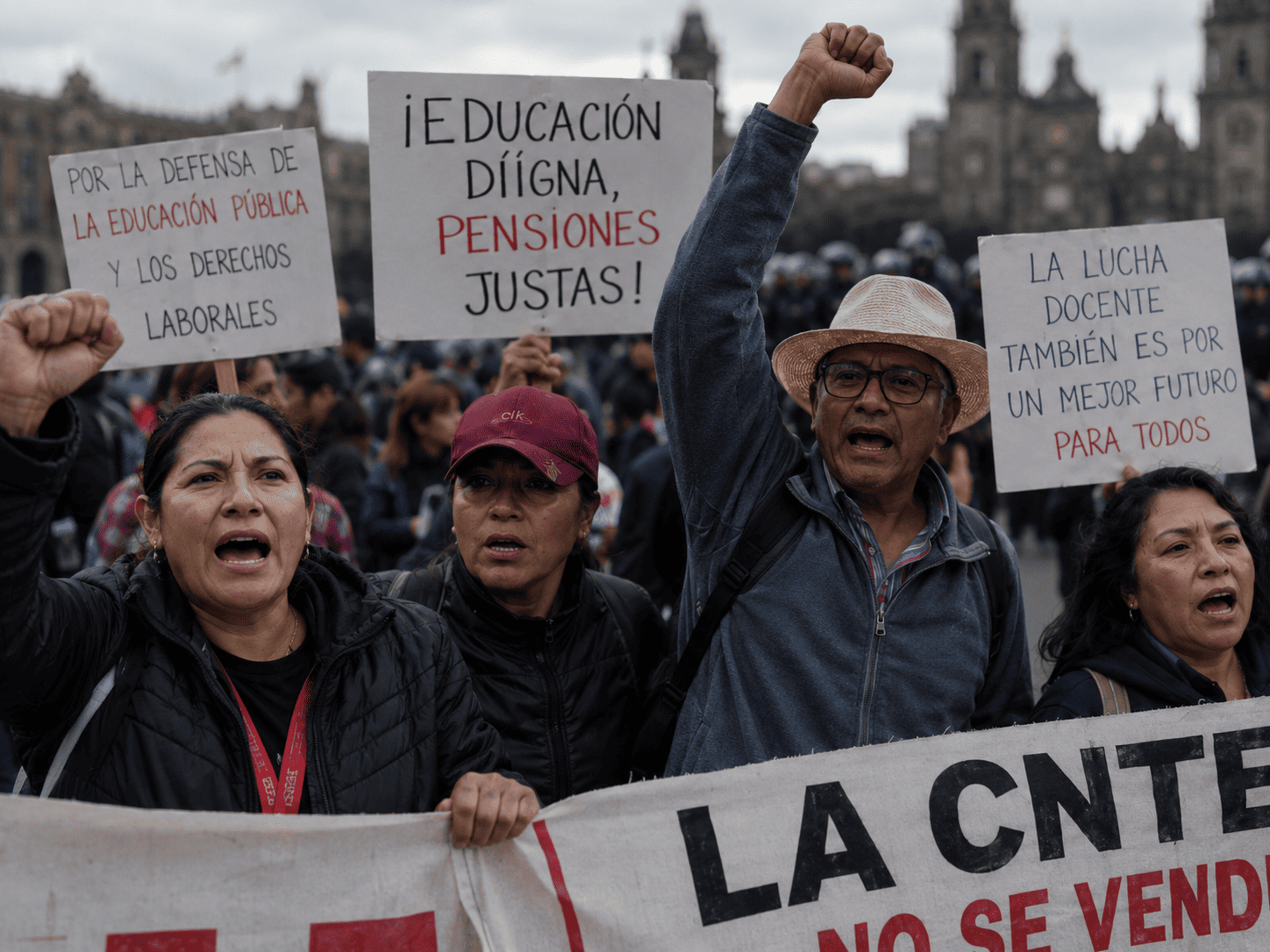 Segob llama a la CNTE a manifestarse de forma pacífica y retomar el diálogo