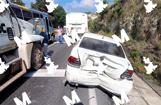 Tráiler embiste siete vehículos sobre la autopista Apizaco-Tlaxcala, en Tizatlán