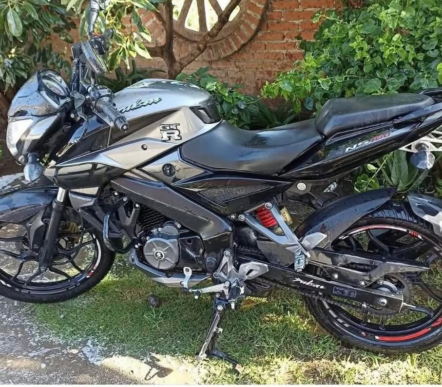 Asalto en Santa Isabel Cholula deja dos motocicletas robadas