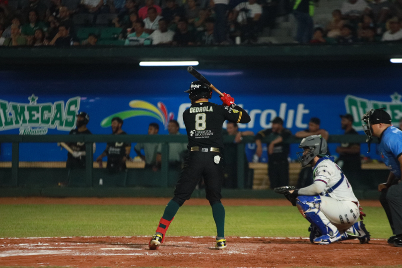 Pericos le pega al líder Tabasco en el inicio de la serie