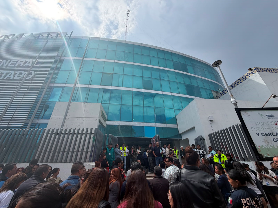 Tras sismo, autoridades estatales y municipales de Puebla revisan edificios
