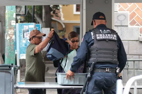 Seguridad garantizada en el primer cuadro de la ciudad de Puebla.
