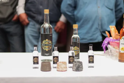 En puerta la tercera edición de la “Expo Feria del Mezcal y las Artesanías” en Tecali de Herrera, Puebla.