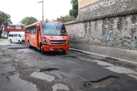 Trabajarán en tapar los baches en la ciudad de Puebla.