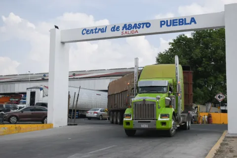 Puebla contaría con una segunda Central de Abasto.
