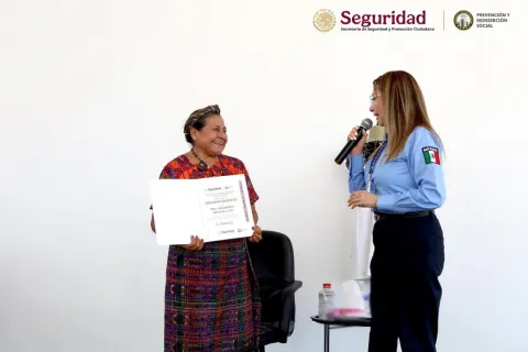Rigoberta Menchú Tum, Premio Nobel de la Paz 1992, impartió la conferencia magistral "Ser Humano y Autoconocimiento".