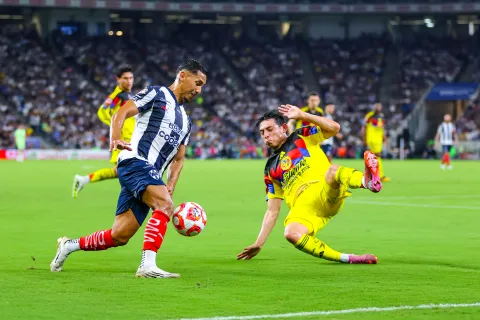 Monterrey y América terminaron con empate a dos.