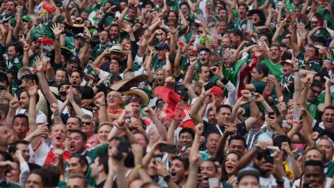 Responden aficionados mexicanos al Sorteo de Preventa Visa de la Copa Mundial de la FIFA 2026.