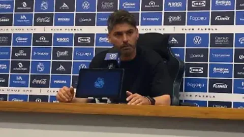 Entrenador, Carlos Adrián Morales.