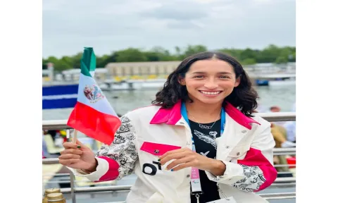 La triatleta olímpica de París 2024, Rosa María Tapia.