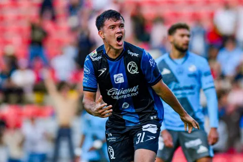 Querétaro derrotó 3-1 al Puebla en La Corregidora.