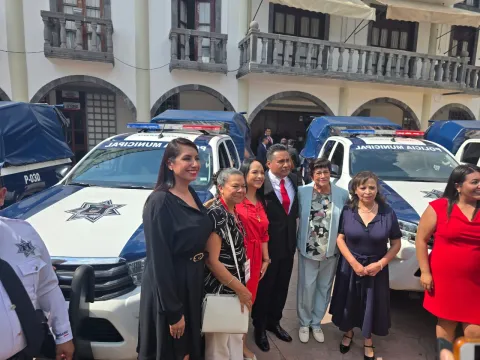 La Secretaría de Seguridad de Coronango cuenta con cuatro nuevas patrullas de policía.