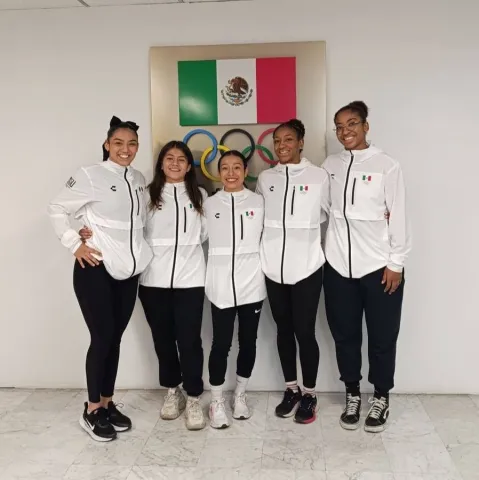 La delegación mexicana de luchas buscará llegar a las finales dentro del Campeonato Mundial de la especialidad U23.