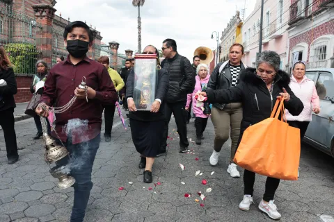 La Reliquia de San Judas Tadeo recorre el Centro Histórico de Puebla.