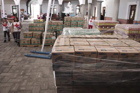 Cruz Roja Puebla espera recibir 32 toneladas de víveres.