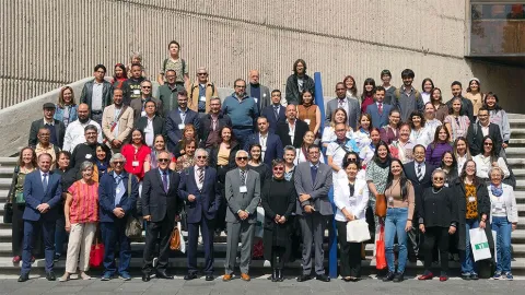 La IA en el aula debe sumar a la comprensión humana: ética, inclusión y calidad pedagógica como ejes para su uso responsable.