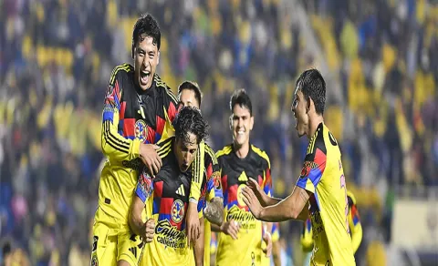 América sin problemas venció 3-0 a Santos.