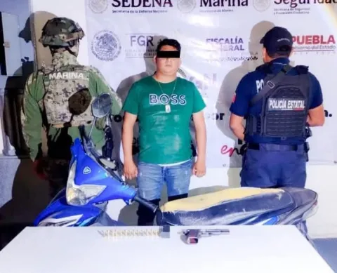 La Secretaría de Seguridad Pública (SSP) y la Secretaría de Marina (SEMAR) detuvieron a un hombre, identificado como presunto generador de violencia en la Mixteca.