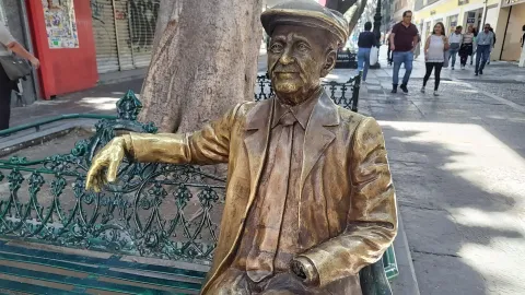 La restauración de las estatuas de andadores de Puebla estará lista para octubre