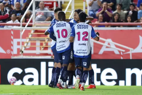 Pachuca derrotó como visitante 1-0 a Necaxa.