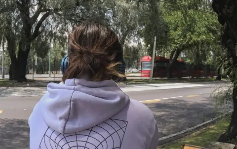 A través del programa ESPORA Psicológica, la UNAM brinda apoyo y atención gratuita a las y los estudiantes.