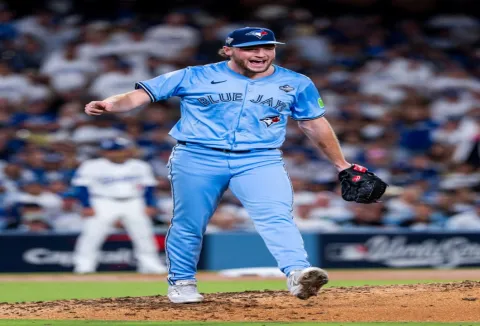 Impresionante racha de novato de Trey Yesavage, Toronto se adelanta en la serie 3-2 sobre los Dodgers.