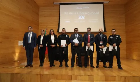 Realizan ciclo de conferencias sobre ciberseguridad, con el propósito de fomentar la prevención, el uso responsable de las tecnologías y la denuncia de los ciberdelitos.