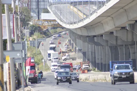 Cierre en ambos sentidos en la Autopista México-Puebla.