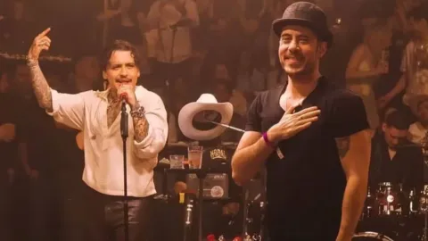 Martha Figueroa asegura que Christian Nodal tuvo una pela con José Madero