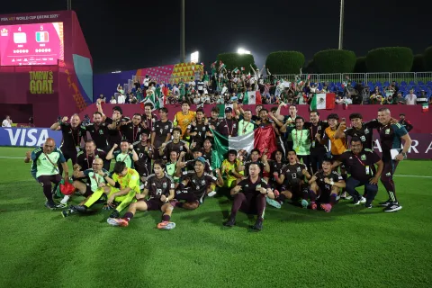 México avanza a los Octavos de Final del Mundial Sub-17 tras eliminar en penales a Argentina.