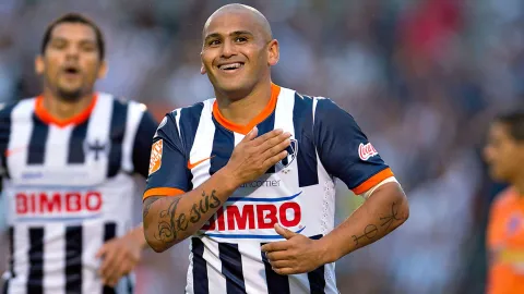 Club Monterrey llevo a cabo un homenaje para el exfutbolista Humberto Suazo