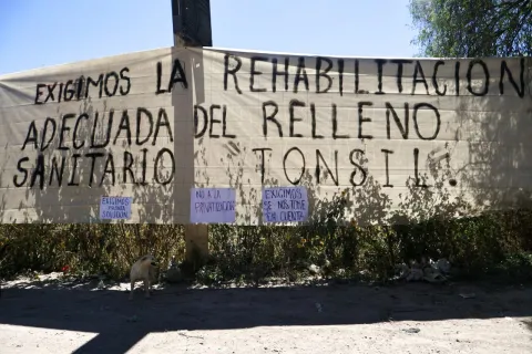 Preocupa a pepenadores de Panotla el cierre del relleno sanitario; aseguran pone en riesgo su trabajo.