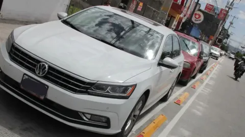 Aprueban multa de $11,314 para automovilistas que invadan ciclovías en Puebla