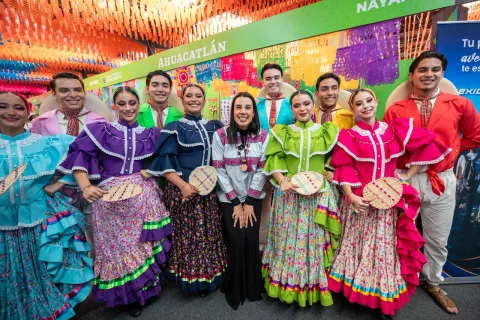 Con una amplia participación de visitantes, continúan las actividades del Tianguis Nacional de Pueblos Mágicos 2025.