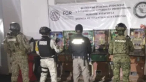 Autoridades en Chiapas aseguraron 30 máquinas tragamonedas en Tapachula