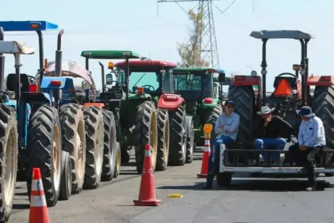 agricultores y transportistas