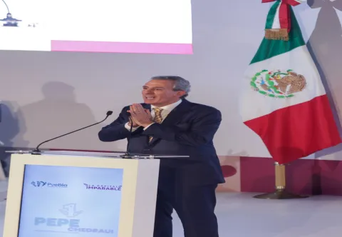 José Chedraui Budib, alcalde de la ciudad de Puebla.