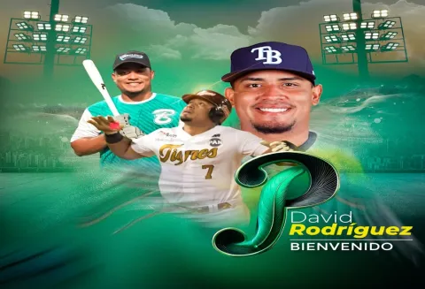 El venezolano David Rodríguez jugará con los Pericos de Puebla en la Temporada 2027 de la LMB.